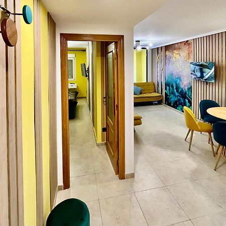 Arte Apartamento Dos Colores อาลิกันเต ภายนอก รูปภาพ