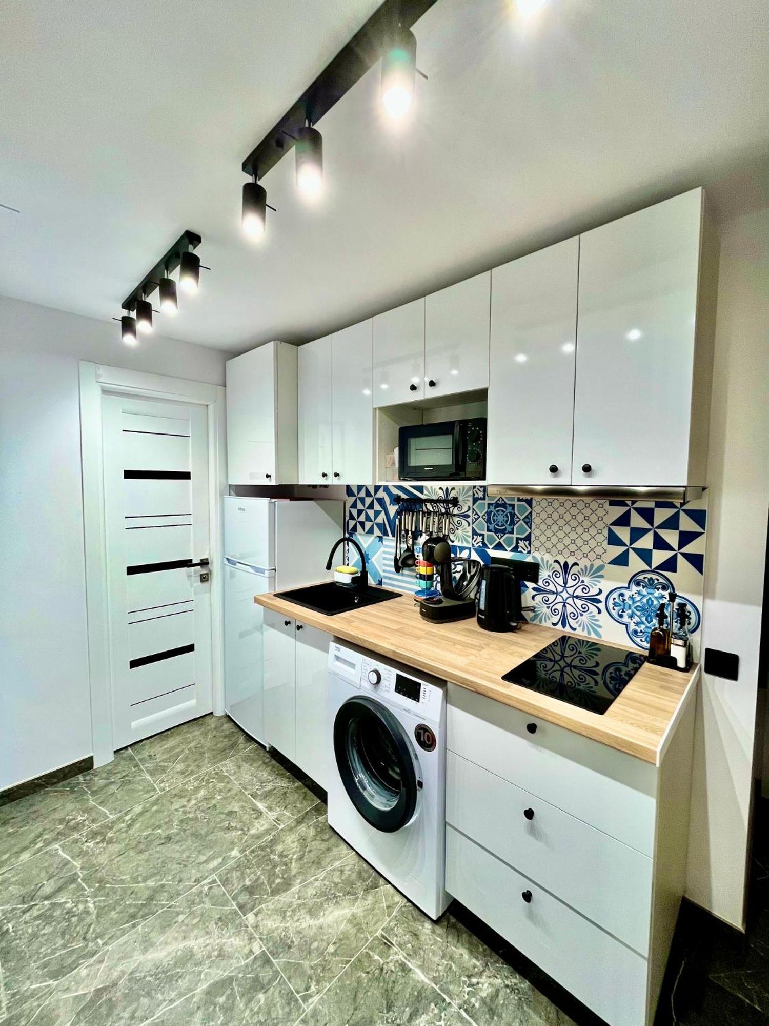 Arte Apartamento Dos Colores อาลิกันเต ภายนอก รูปภาพ