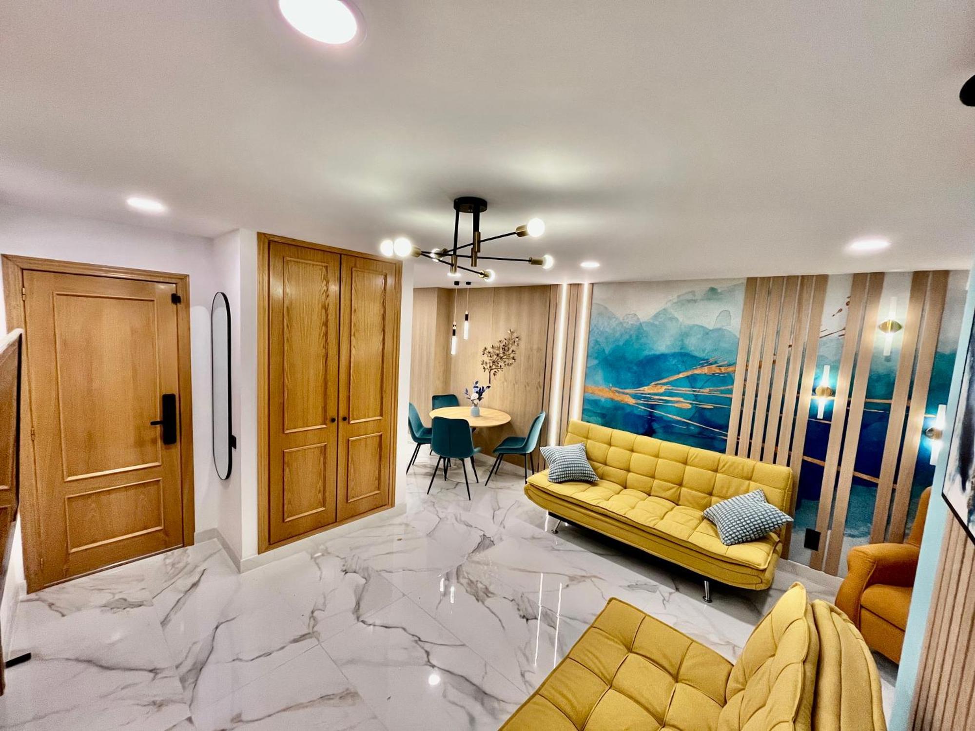 Arte Apartamento Dos Colores อาลิกันเต ภายนอก รูปภาพ