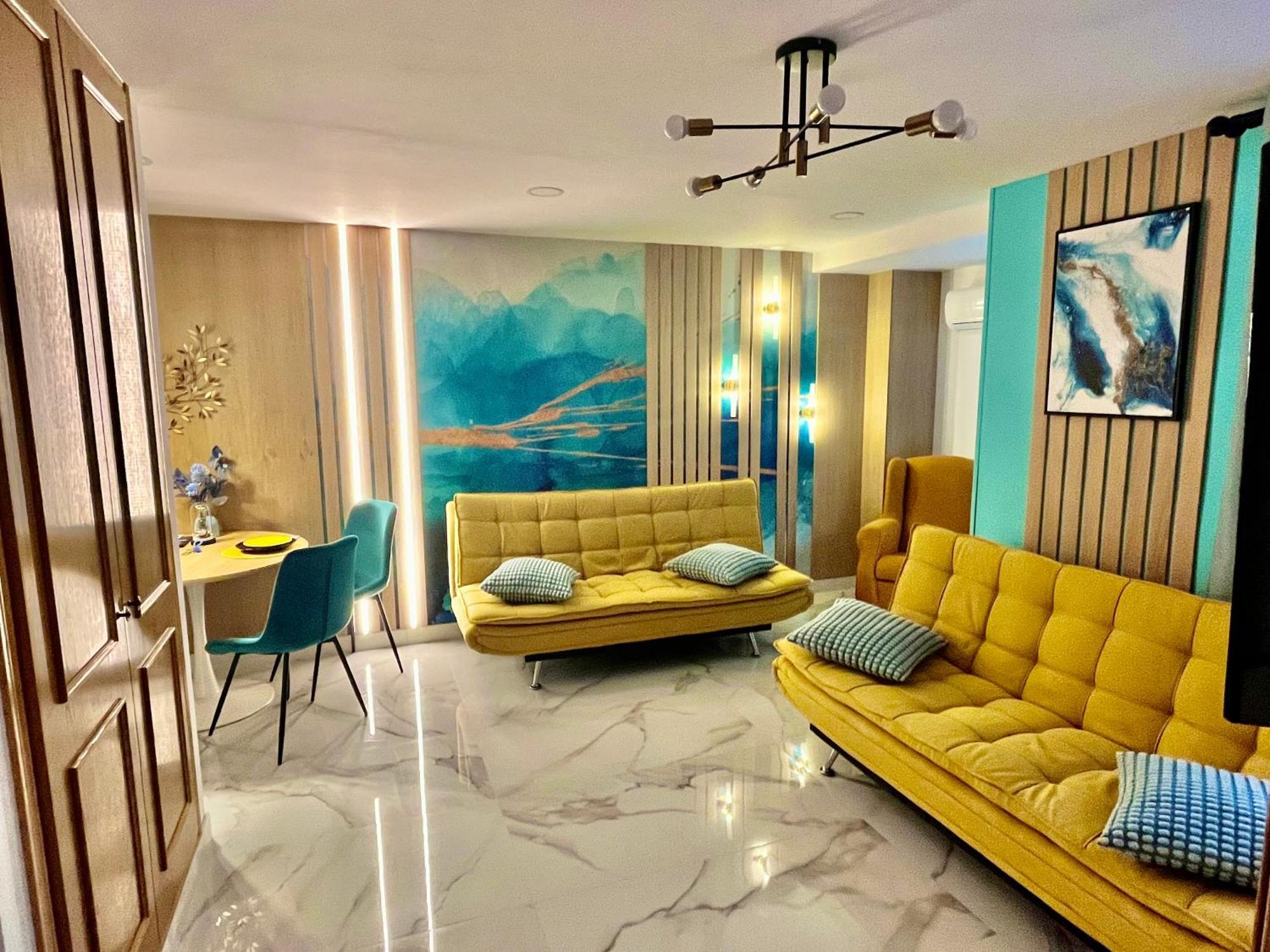 Arte Apartamento Dos Colores อาลิกันเต ภายนอก รูปภาพ